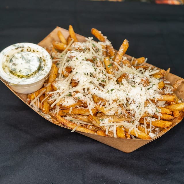 Garlic Parm Fryz.