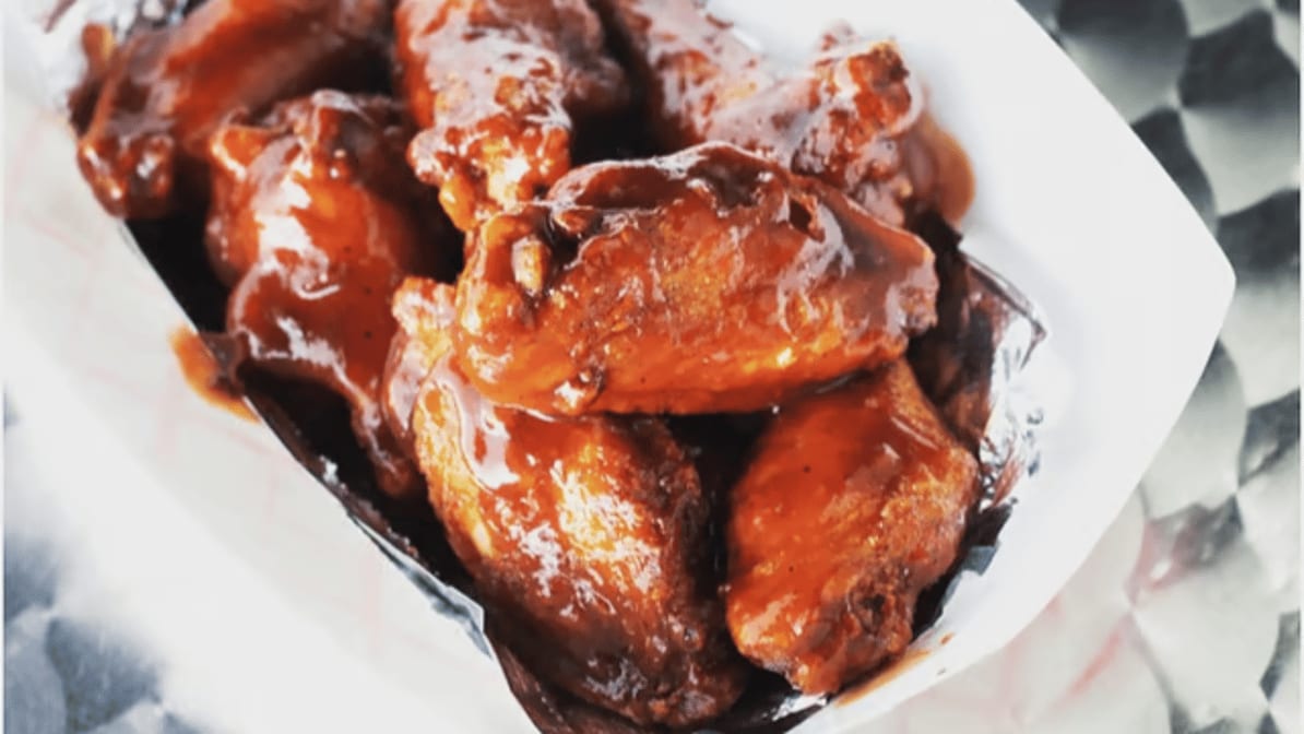 Traditional Wings (Traditional).